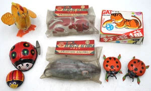 8 Vintage Tin Lithographed Wind Up Lot Bugs Hen Cats Cat With Ball Puppy Mouse++ - Picture 1 of 9