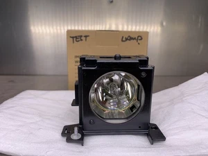Replacement Lamp Hitachi CP-X260, DT00671 CP, N11080115001 - Picture 1 of 5