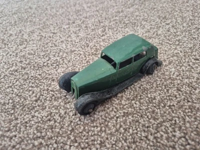 AUTO DINKY TOYS DAIMLER SALOON VERDE ANNI '40 BEL MODELLO ORIGINALE - Immagine 1 di 4