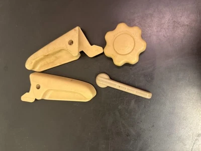 SUBARU FORESTER  FRONT SEAT KNOB & LEVERS OEM 2003-2005 - Image 1 of 4