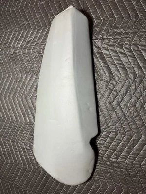 08-13 原始设备制造商宝马 E92 M3 后座螺栓乘客侧 - 5220788786 — 第 1/4 张图片