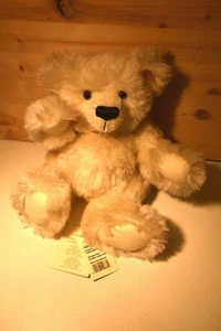 Steiff 028779  Classic Teddybär, weiß, neu  - Picture 1 of 4