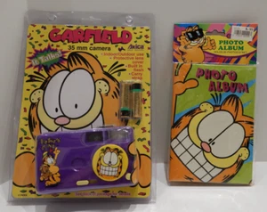 Vtg Garfield Camera 35MM Akica Talking Celebration 1 in series MIP & Photo Album - Picture 1 of 4