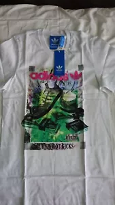 Adidas T-shirt Burnin Kicks - Picture 1 of 4