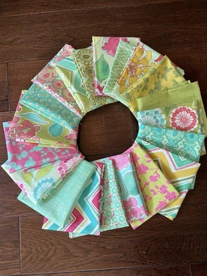 MODA Spring House By Stephanie Ryan -20 Fat Quarter Bundle Fabric -Flowers VTG - Image 1 of 4