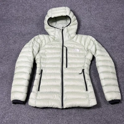 Chaqueta The North Face Summit Series 800 Pro para mujer pequeña con capucha acolchada Foto 1 de 4