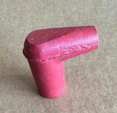 1 x Vintage NOS Spark Plug HT Lead Red Rubber Boot, Car Van Motorcycle Military. - Image 1 of 4