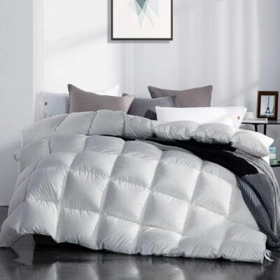 SNOWMAN Luxury Goose Down Comforter Duvet Insert Queen Size Winter Warm - Image 1 of 4
