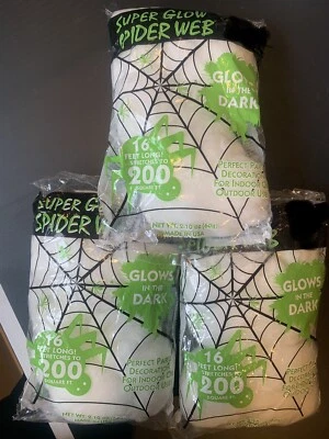 Lot 3 Stretch Spider Web Halloween 600 SQ FT Hanging Decoration Glow-in-the-Dark - Image 1 of 4