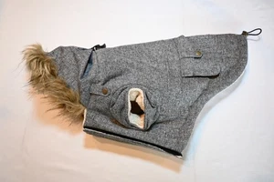 Canada Pooch Alaskan Army Parka Hooded Insulated Dog Coat, 14+, gefüttert - Bild 1 von 10