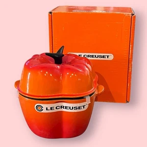 Le Creuset 2-1/4 qt Bell Pepper Cast Iron (Volcanique / Flame) ~~ NWT - Picture 1 of 8