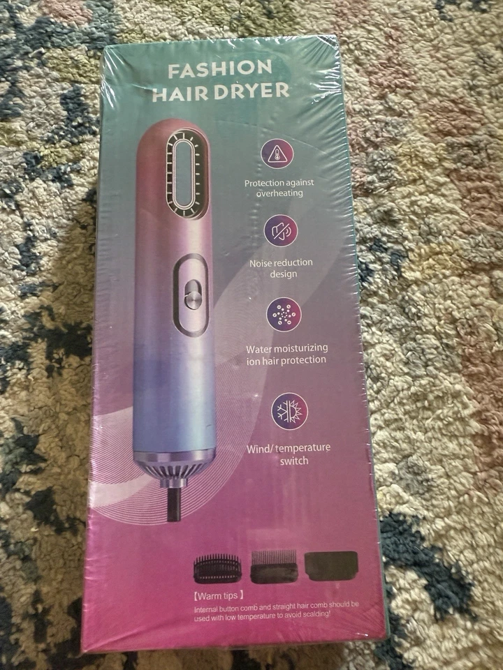 时尚女士吹风机带扩散器和梳子 — 第 1/3 张图片