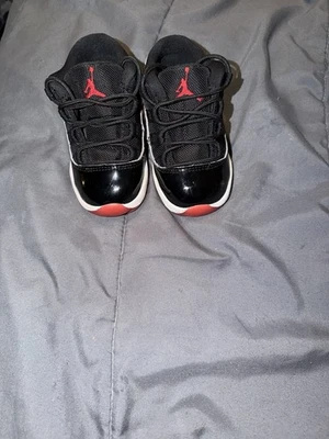 Малыш Jordan 11 ретро низкие размер 7C - Изображение 1 из 4