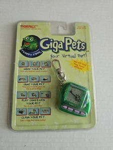 VINTAGE RARE SEALED 1997 Giga Pets Floppy Frog Virtual Pet Collectible...L2  - Picture 1 of 2