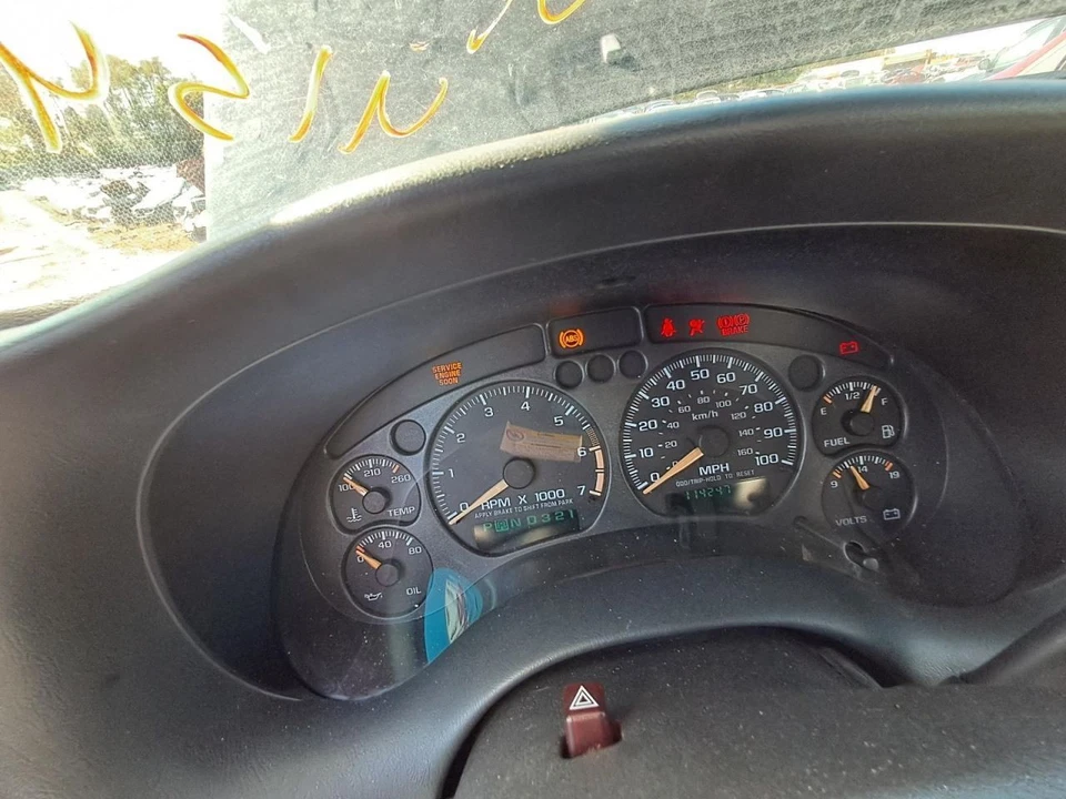 Velocímetro US Cluster compatible con 00-03 S10/S15/SONOMA 3713362 Foto 1 de 4