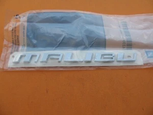 04 05 06 07 08 CHEVROLET MALIBU REAR LID GATE EMBLEM LOGO BADGE SIGN SYMBOL 9653 - Picture 1 of 2