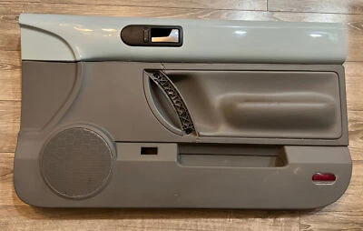 03-10 VW Convertible Beetle  Power  Door Panel AQUARIUS BLUE PASSANGER RH - Image 1 of 4