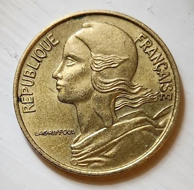 1973 БЫВШАЯ В ОБРАЩЕНИИ ФРАНЦУЗСКАЯ МОНЕТА 5 САНТИМОВ - Изображение 1 из 2