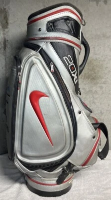 Nike Golf 20XI Cox Classic PRO-AM Silver 6-Way Golf Bag - Image 1 of 4