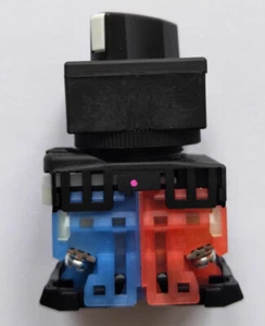 1PCS Fuji Electric Push-button switch for printing press AG28PY-211B 1NC+1NO - Picture 1 of 2