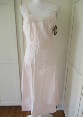 Nuevo de Lote Antiguo Rosa Sears Charmode Dobladillo Cortado a Ajuste Slip RARO  Foto 1 de 4