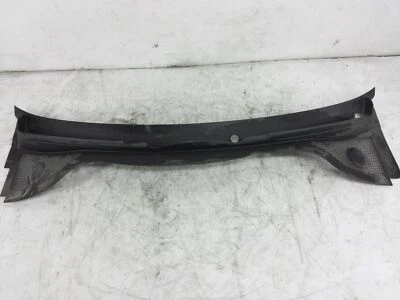 2015 2016 2017 2018 Audi Q3 Front Cowl Molding Windshield Cover 8U1-819-403-Sp9 - Image 1 of 4