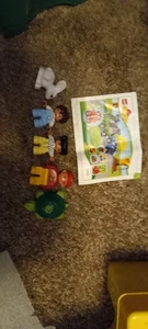 Lego Duplos Bulk 157 Pcs Includes 5 Figures - Picture 1 of 2