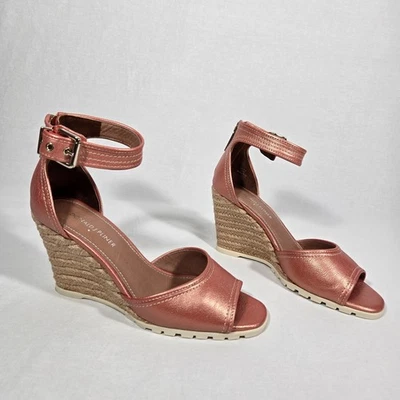 Sandalia de cuña alpargata de cuero coral metálico Brook DONALD J PLINER Brook 8,5 M Foto 1 de 4