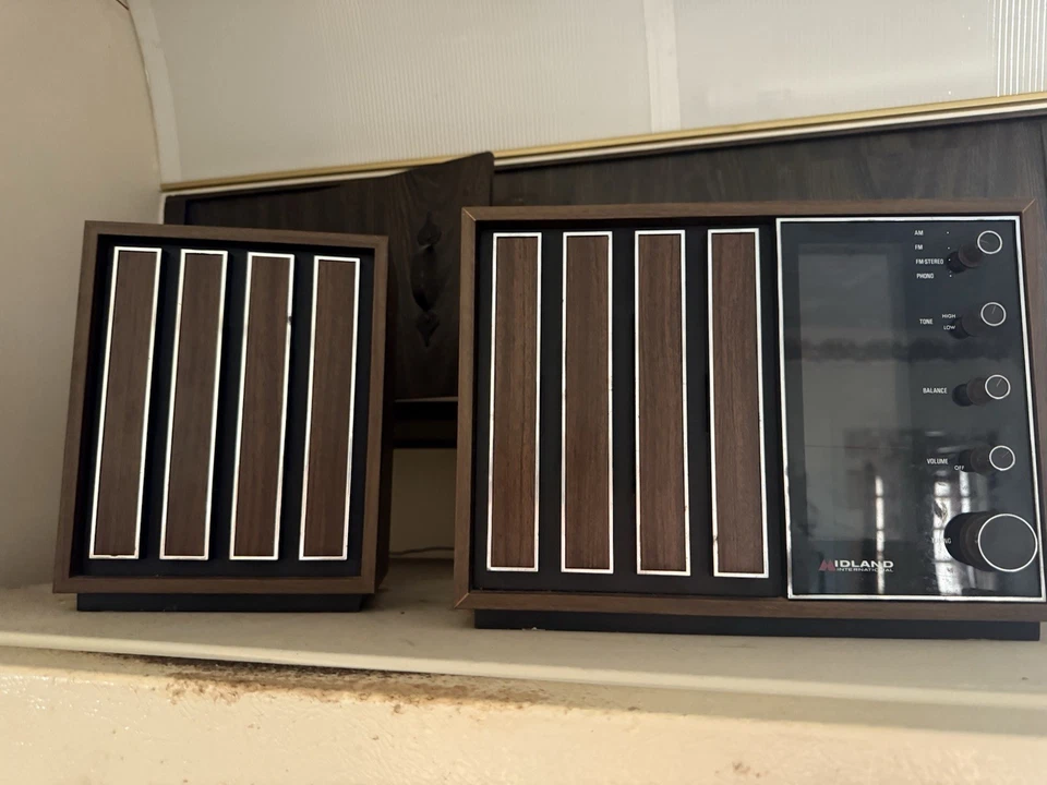 Midland International – Compact Stereo System (c. 1972–1978) - Image 1 of 1