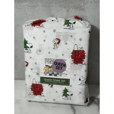 Peanuts Snoopy Woodstock & Charlie Brown Christmas Tree Sledding Queen Sheet Set - Image 1 of 4
