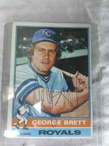 George Brett Vintage Signed 1976 Topps Autograph - Picture 1 of 2