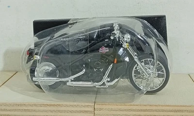 I125113 MAISTO 1/18 - Harley Davidson 2000 FXSTB Night Train - Immagine 1 di 4