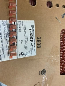 25 AMP 2-520334-2 TE Klemmen UltraFast Serie Flansch, 22-18AWG - Bild 1 von 1