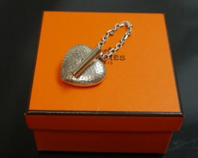 Auténtico Llavero HERMES Corazón Vintage Plata de Ley #5221 Foto 1 de 4