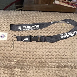 MLB Baseball Team White Sox Sports Lanyards Keychain Holder Strap New With Tag - Picture 1 of 8