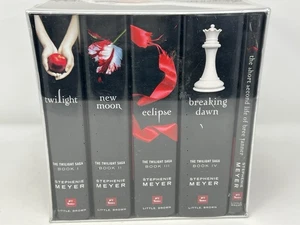 Twilight Saga 5 Book Hardcover Collection by Stephenie Meyer SEALED 1st Edition - Picture 1 of 6