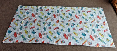 PIEZA DE TELA de colección 34" de ancho 70" de largo coches clásicos señales estatales sitios turísticos Foto 1 de 4