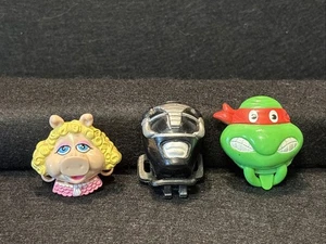 VTG 3Pc Lot Sneaker Snappers Single Shoe Lace Clips TMNT Ralph MMPR & Miss Piggy - Picture 1 of 9