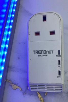 TRENDnet TPL-307E  Adapter #113 - Image 1 of 3