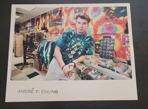 FOTÓGRAFO AFROAMERICANO ORIGINAL ESCASO CHICAGO ANDRE CHUNG RARO DE COLECCIÓN - Imagen 1 de 2