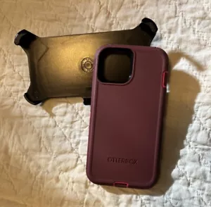 OtterBox iPhone 15 Case. Pink-purple. Paid $59. STIFF POWER BUTTON - Picture 1 of 4