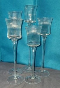Juego de 5 candelabros y candelabros altos de vidrio transparente - Imagen 1 de 4