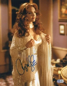 HOT SEXY AMY YASBECK SIGNED 11X14 PHOTO DRACULA AUTHENTIC AUTOGRAPH BECKETT - Picture 1 of 1