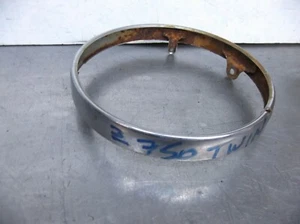 KAWASAKI Z750 TWIN HEADLIGHT RIM - Foto 1 di 2