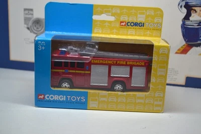 CORGI -LEYLAND FIRE ENGINE  - 1/64 SCALE MODEL VEHICLE - TY87102 - Image 1 of 4