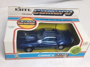 ERTL - Chevy Z28 Camaro #1680 - Scala 1:25 - Hong Kong - Metallo pressofuso - Foto 1 di 9
