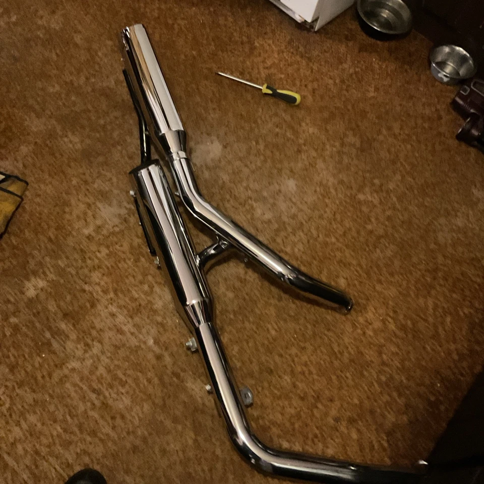 Used OEM 2006 Harley-Davidson Dyna Exhaust Pipes 64941-01 - Image 1 of 3