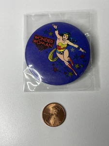 Bottone Wonder Woman DC vintage anni 80 - Foto 1 di 2