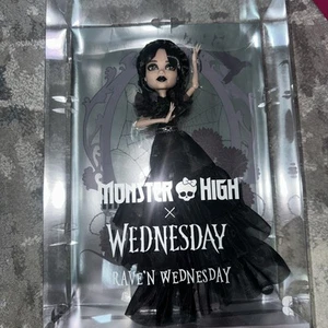 Muñeca Wednesday Addams Monster High Rave’N Dance Wednesday Mattel sellada a mano - Imagen 1 de 5