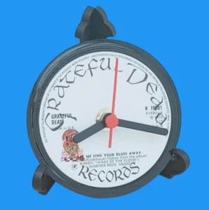 GRATEFUL DEAD CLOCK Desk Table Top CLOCK Upcycled Vinyl Single Record Size 4" - Picture 1 of 11